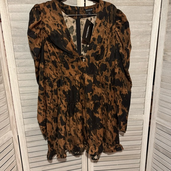 Pretty Little Thing Chocolate Abstract Puff Sleeve Frill Hem Tea Dress 10 NWT - Picture 2 of 10